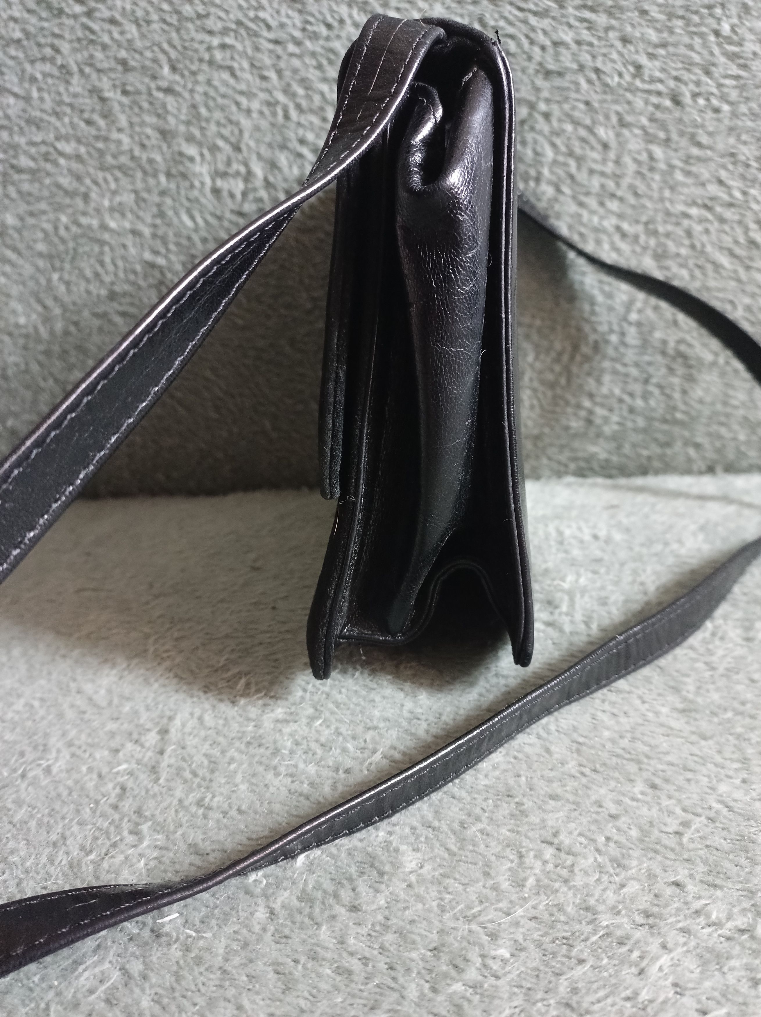 Bally BALLY Black Suede Leather Crossbody Shoulder Bag Size ONE SIZE - 7 Thumbnail