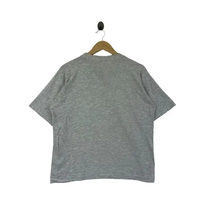 Vintage Vintage SURFER PARADISE DOLPHIN Gold Coast Tee Shirt Size L / US 10 / IT 46 - 4 Thumbnail