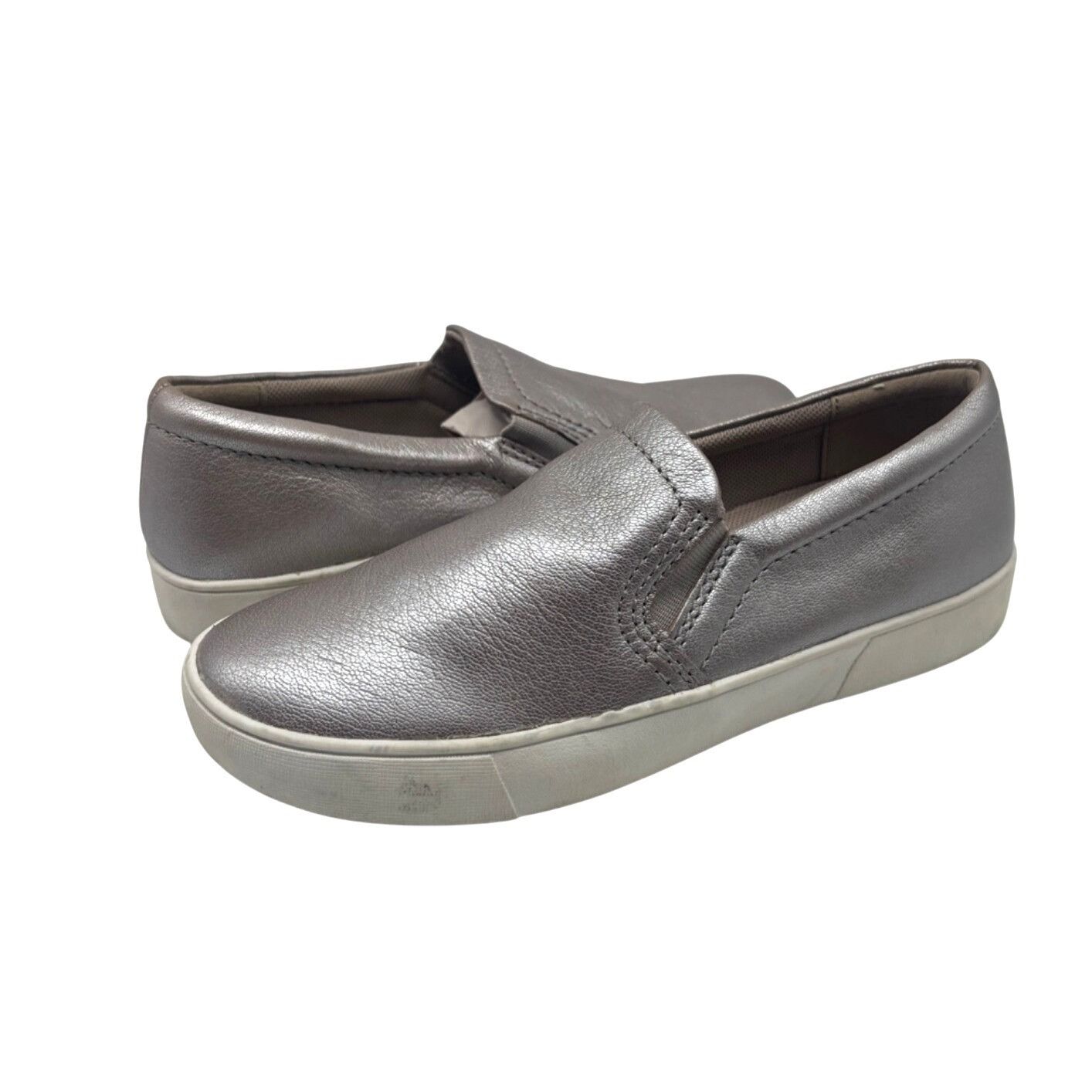 Naturalizer Naturalizer Women’s Pull on Metallic Platino Sneakers, Size Size US 5 / IT 35 - 2 Thumbnail