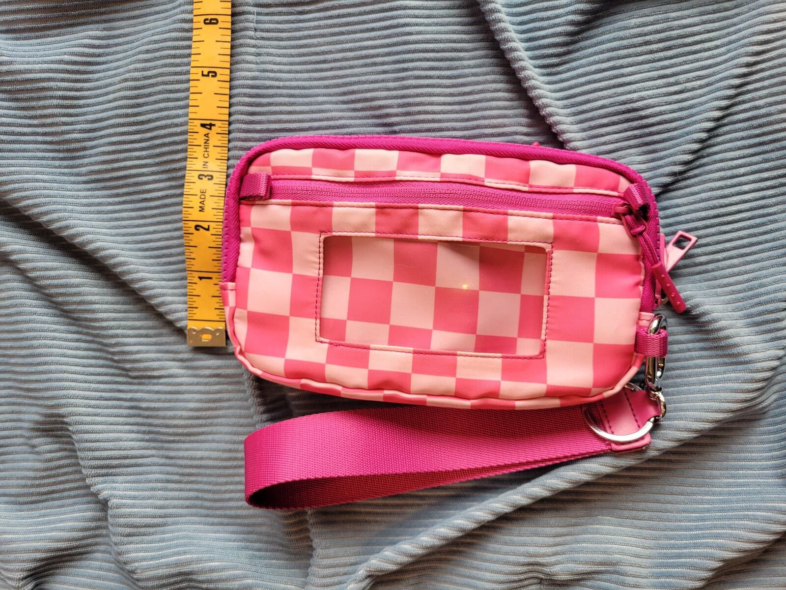 The Unbranded Brand Pink and Light Pink Checkered Wristlet Purse Size ONE SIZE - 3 Thumbnail