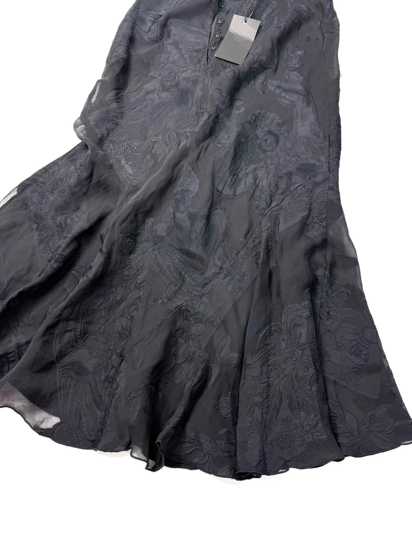 Dries Van Noten Dries Van Noten 3D Jacquard Fishtail Skirt K20 Size 25" / US 0 / IT 36 - 8 Thumbnail