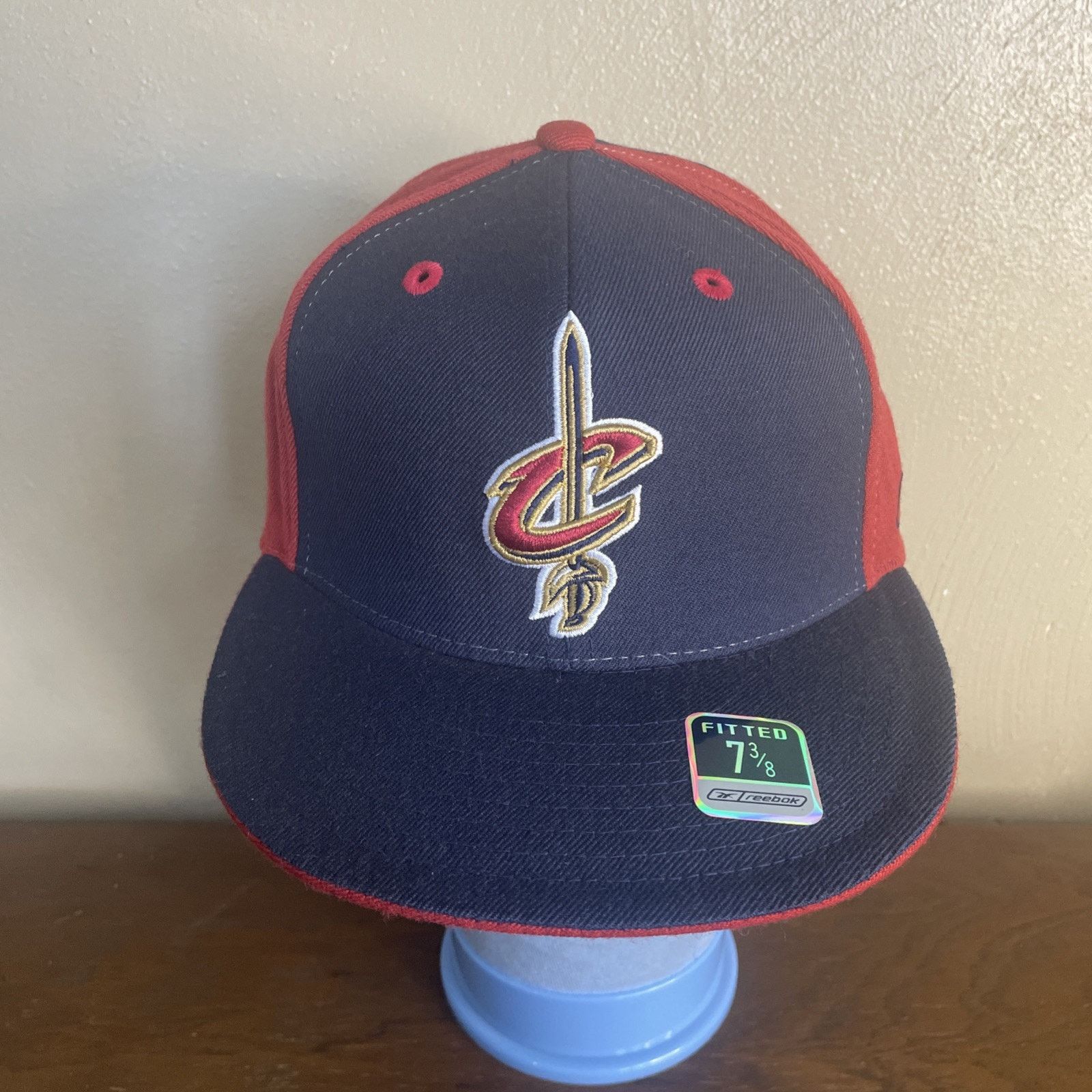 Reebok Cleveland Cavaliers Reebok Vintage Men's FTD Cap Sz 7 3/8 Size US XL / EU 56 / 4 - 2 Thumbnail