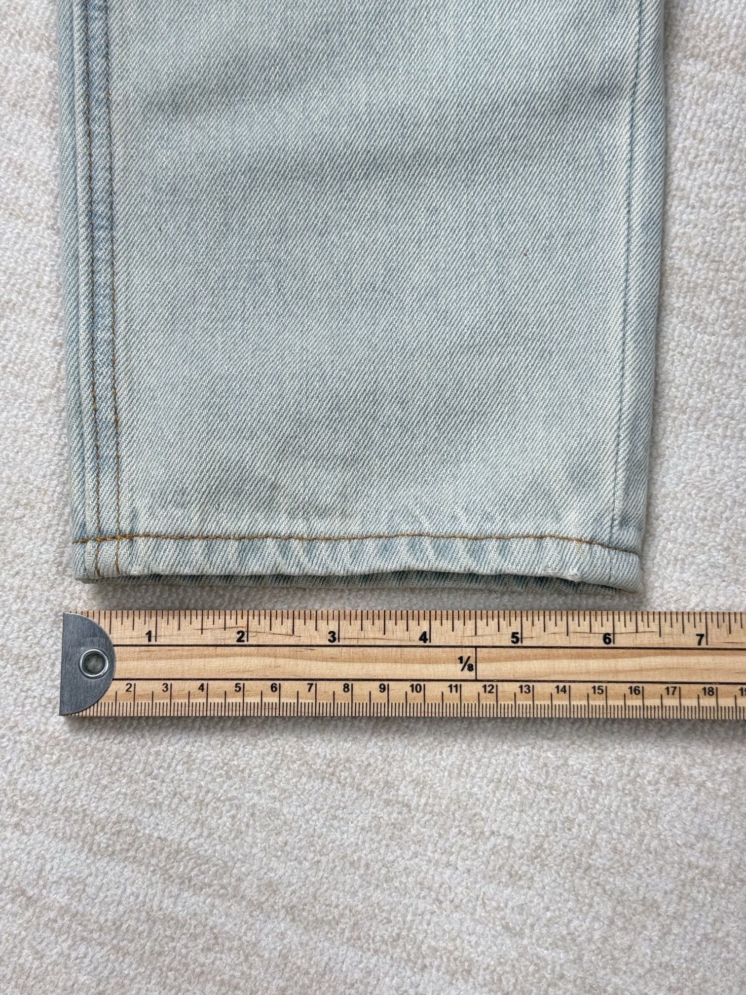 Yeezy Yeezy Season 5 Light Wash Jeans Size 32 Size US 32 / EU 48 - 14 Thumbnail