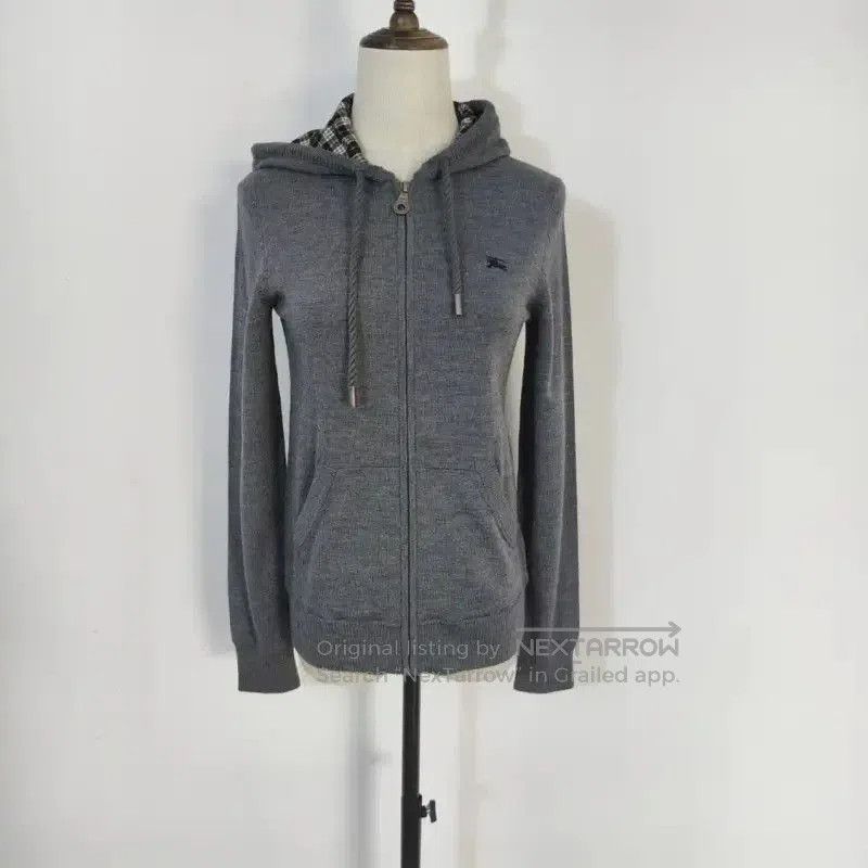 Burberry Gray Wool Long Sleeve Cardigan.
