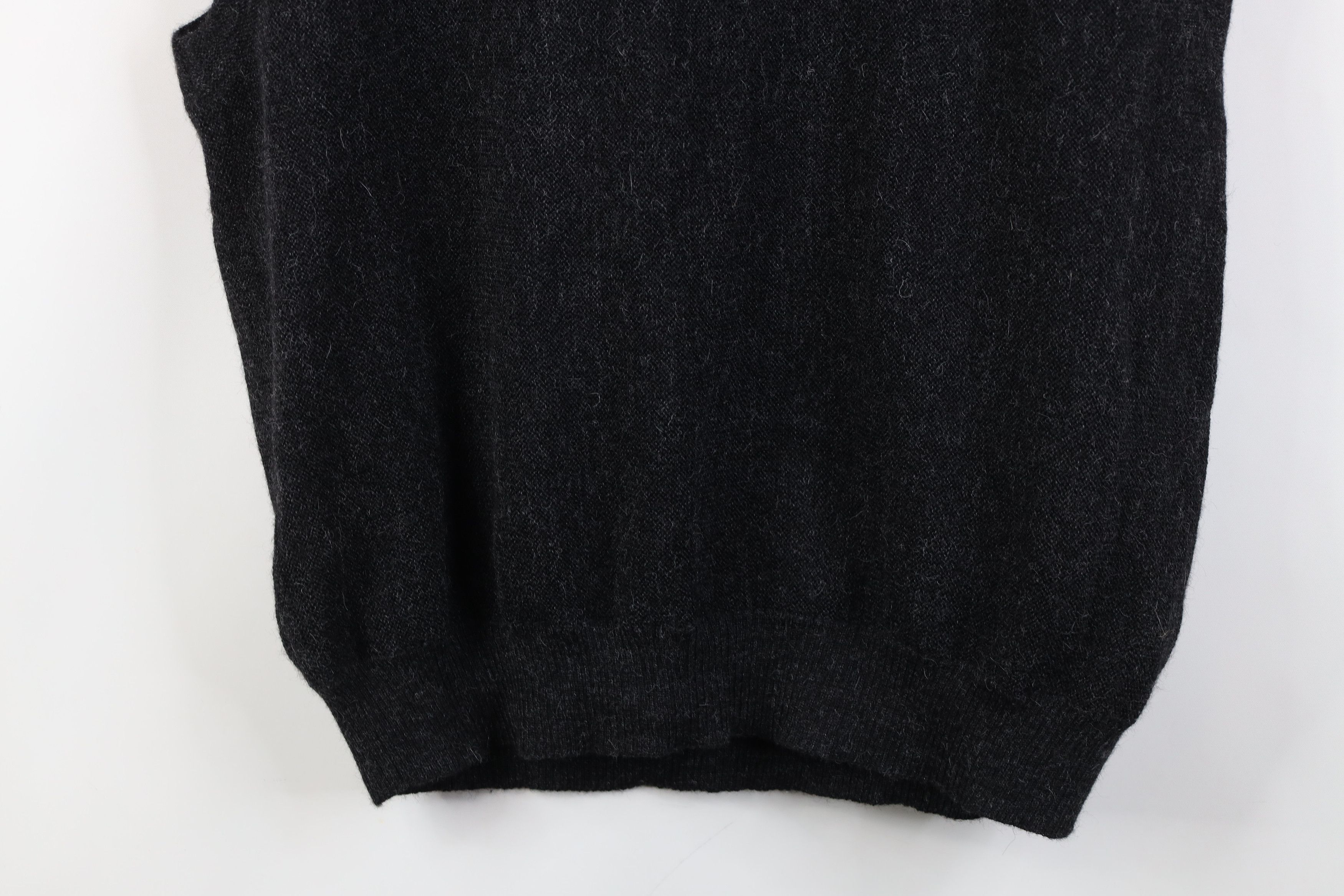 Vintage Vintage 90s Streetwear Wool V-Neck Sweater Vest Dark Gray Size US XL / EU 56 / 4 - 9 Thumbnail