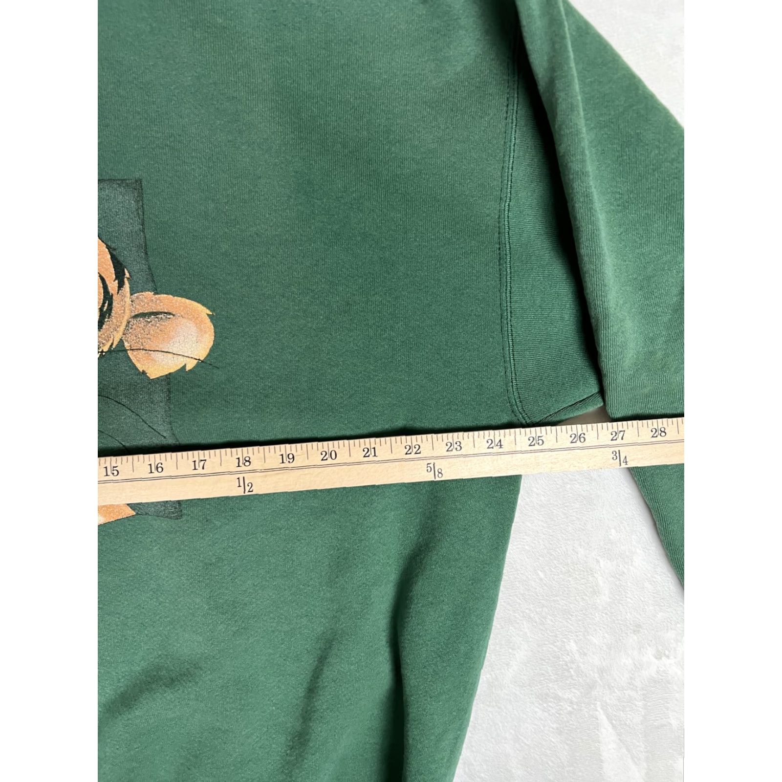 Disney VINTAGE Disney Store Tigger Sweatshirt Mens XL Green Crewneck Fleece 90s USA Size US XL / EU 56 / 4 - 7 Thumbnail