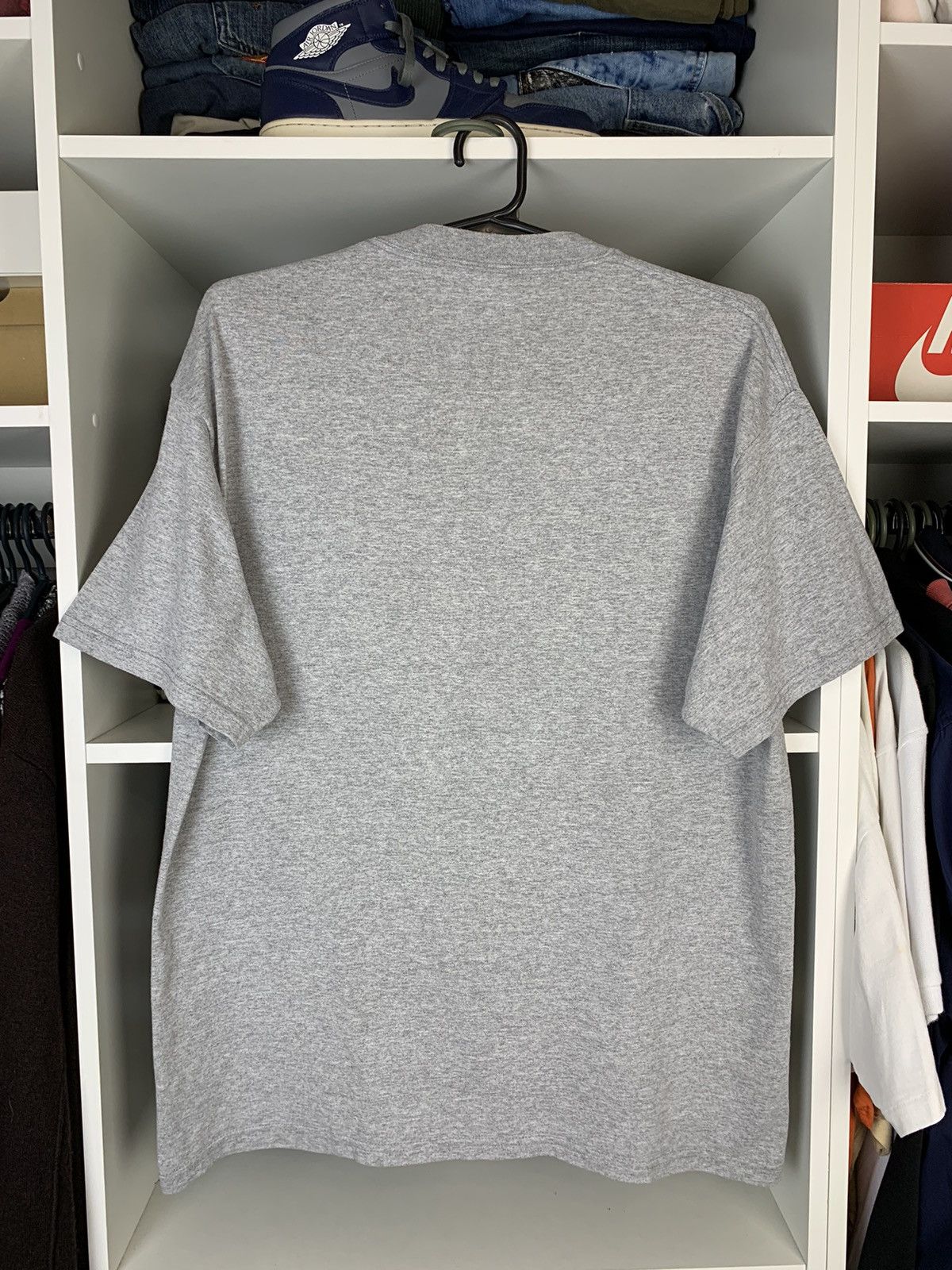 Other Vintage Nike 72 Big Logo T-shirt Size US L / EU 52-54 / 3 - 15 Thumbnail