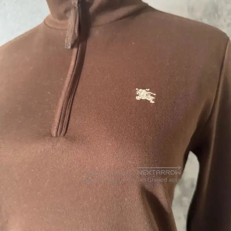 Burberry Brown Long Sleeve Crop Sweatshirt.