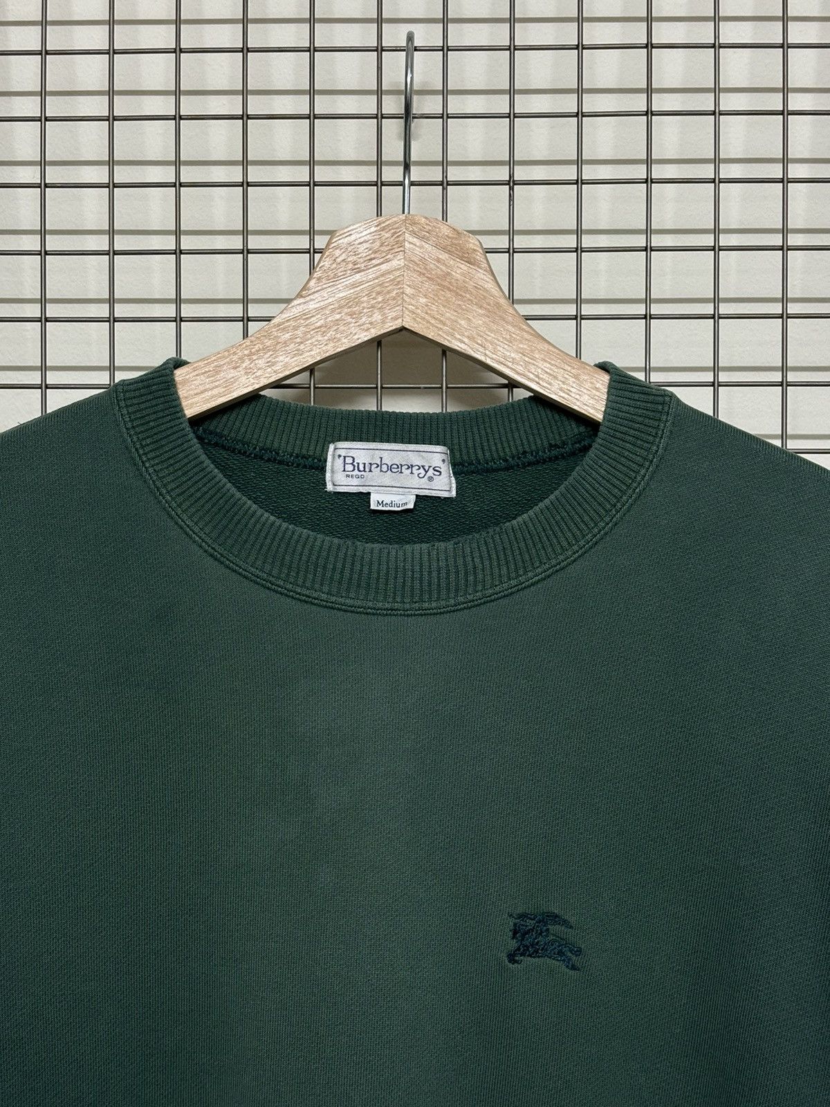 Burberry × Vintage Vintage Burberrys Of London Spell out Sweatshirt Size US L / EU 52-54 / 3 - 5 Thumbnail