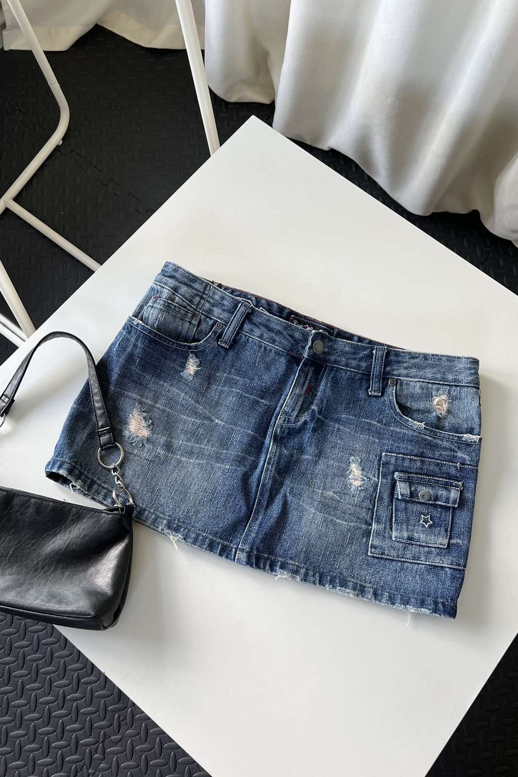 Other VINTAGE QUICKSILVER X ROXY SKIRT DENIM SZ 12 Size 34" / US 12 / IT 48 - 1 Thumbnail