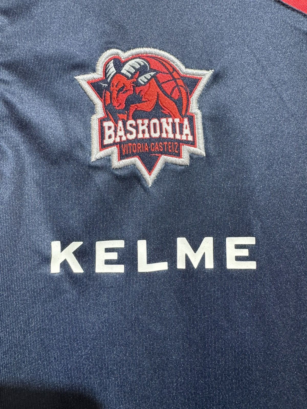 Other Baskonia Basketball Jersey Kelme XL New With Tags Size US XL / EU 56 / 4 - 8 Thumbnail
