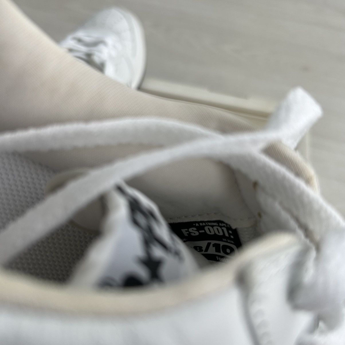 Bape VERY RARE OG 2001 A BATHING APE WHITE DENIM BAPESTA Size US 10 / EU 43 - 9 Thumbnail