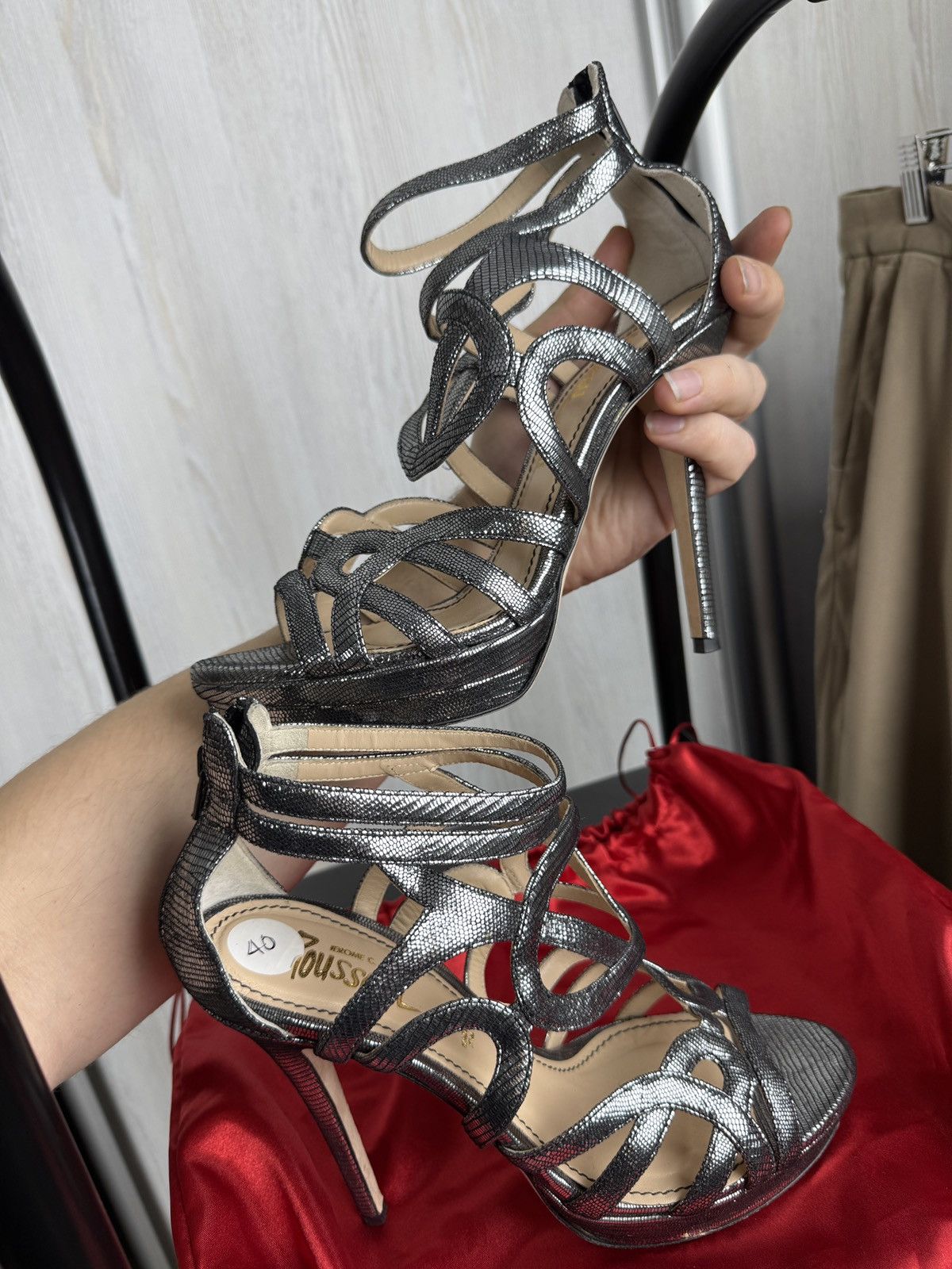 Designer Jerome C. Rousseau silver leather gladiator sandals heels Size US 10 / IT 40 - 7 Thumbnail