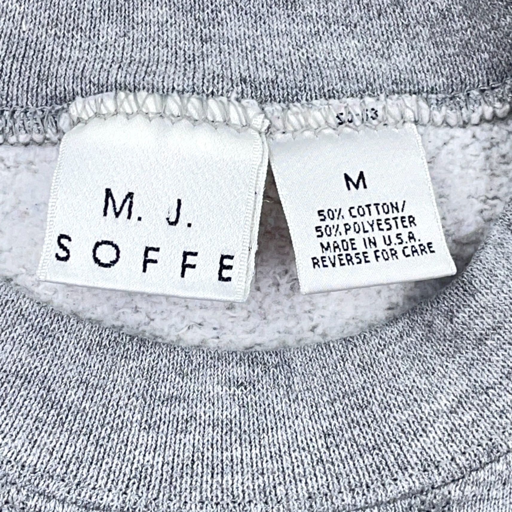 Vintage VINTAGE US Marines Sweatshirt Men L Crewneck USMC Military 90s Y2K M.J. Soffee Gray Regular Cotton Blend Embroidered Logo [Acceptable Keywords] Size US L / EU 52-54 / 3 - 5 Thumbnail