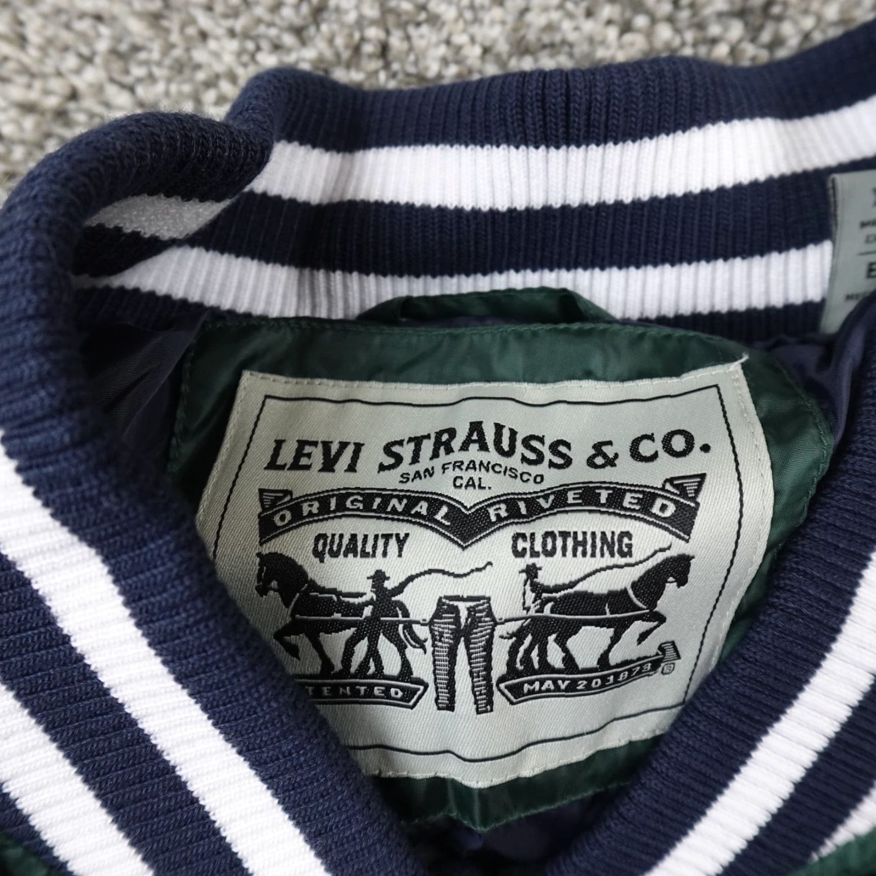 Levi's VINTAGE Levis Jacket Mens XL Green Blue Puffer Coat Varsity Quilted Insulated Size US XL / EU 56 / 4 - 7 Thumbnail