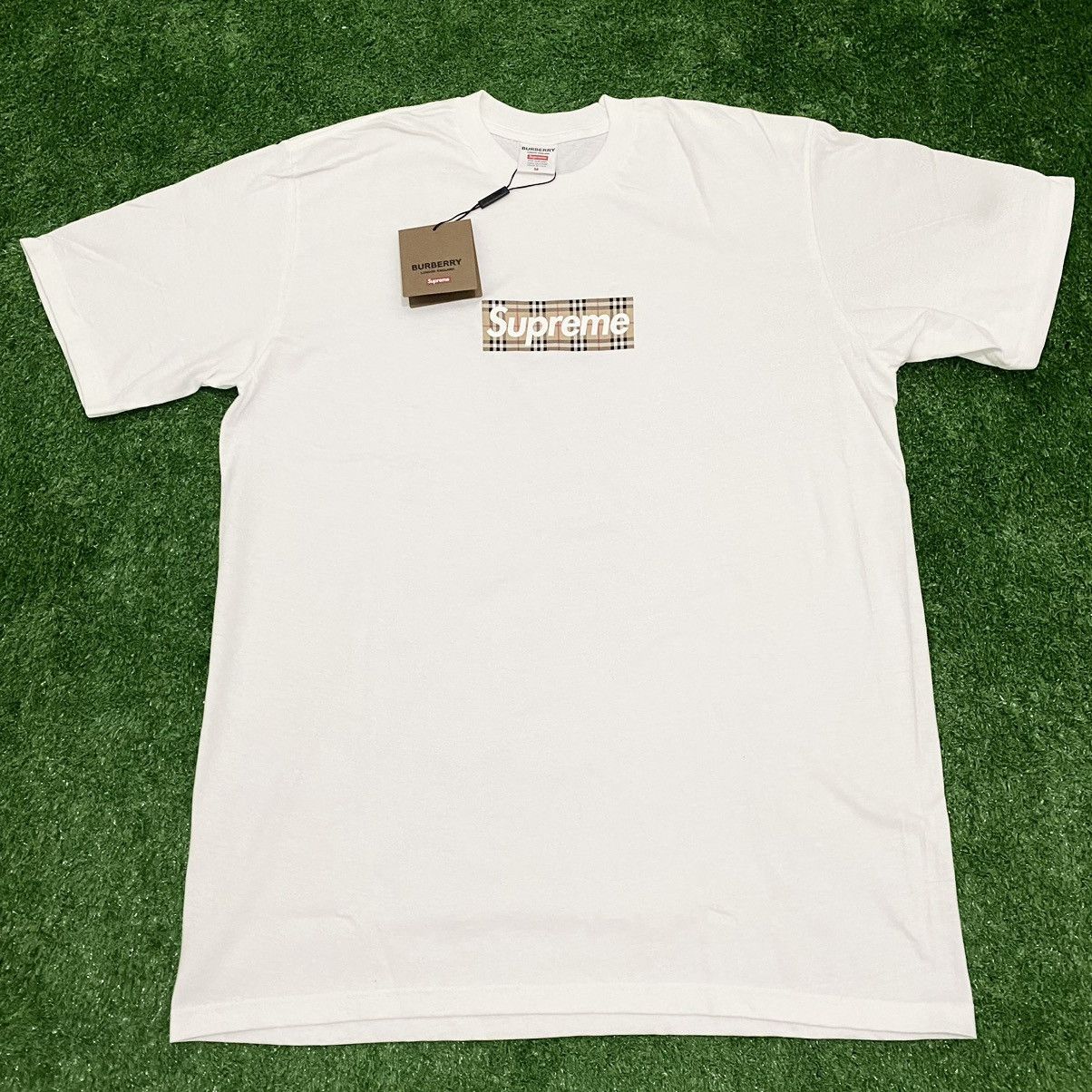 Burberry × Supreme SUPREME X BURBERRY LONDON 'Box Logo' S/S '22 T-Shirt W/T Size US M / EU 48-50 / 2 - 3 Thumbnail