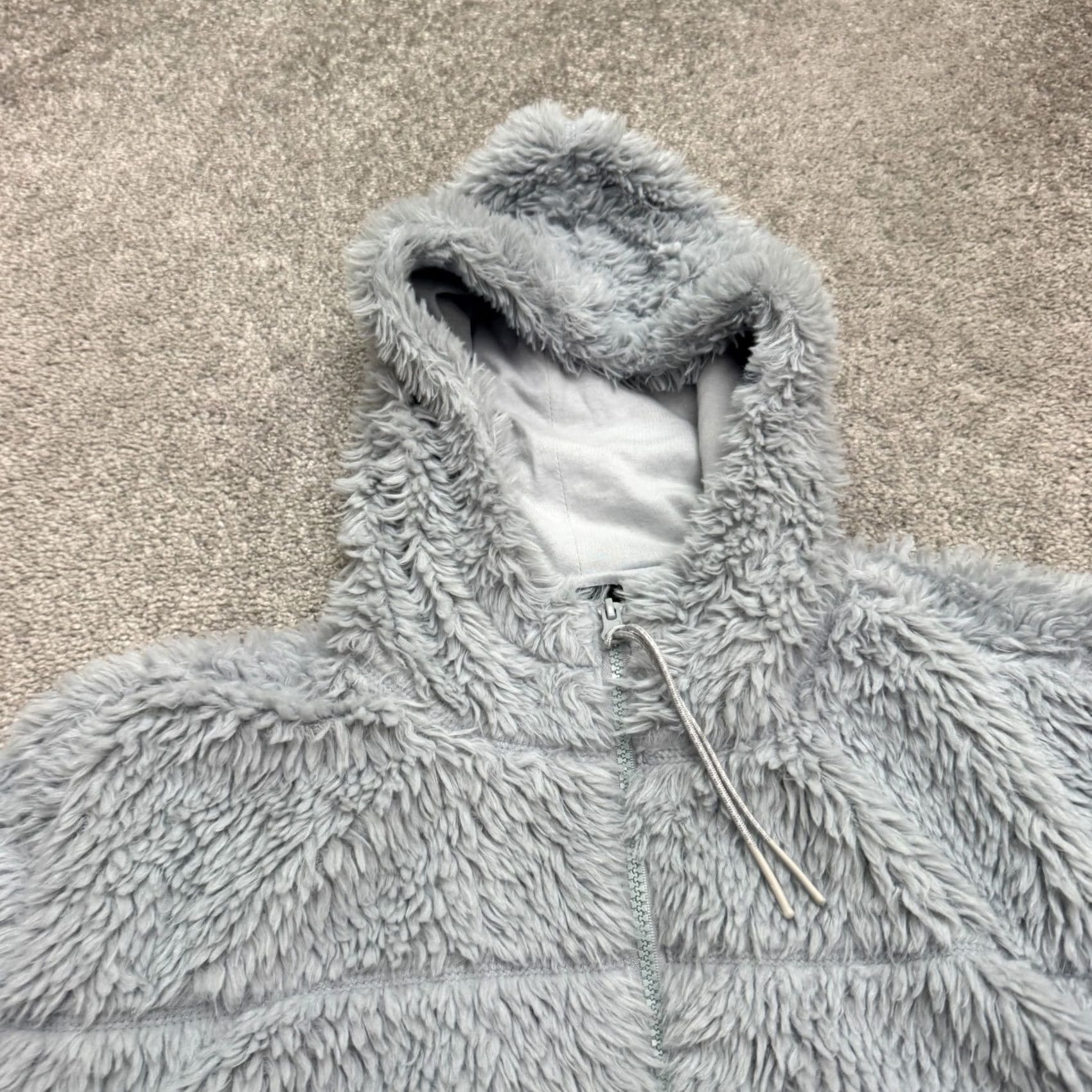 Urban Outfitters BDG Urban Outfitters Cropped Fuzzy Sherpa Faux Fur Jacket Hoodie Womens Small Size S / US 4 / IT 40 - 5 Thumbnail