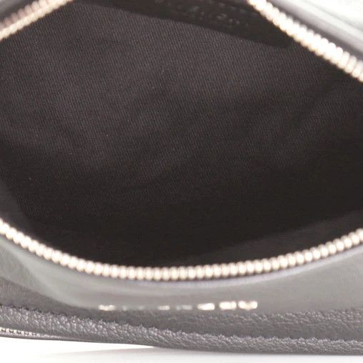 Givenchy o1loc1c0824 Size: OS / Hand Bag in Black Size ONE SIZE - 4 Thumbnail