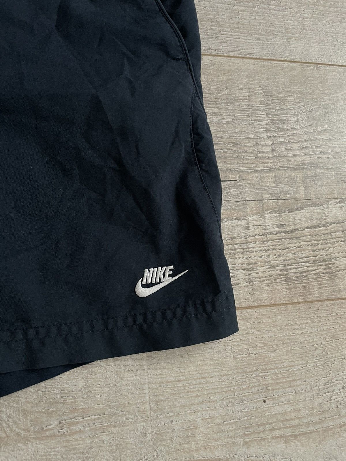 Nike × Vintage Vintage Nike Shorts Y2K Size US 33 - 2 Thumbnail
