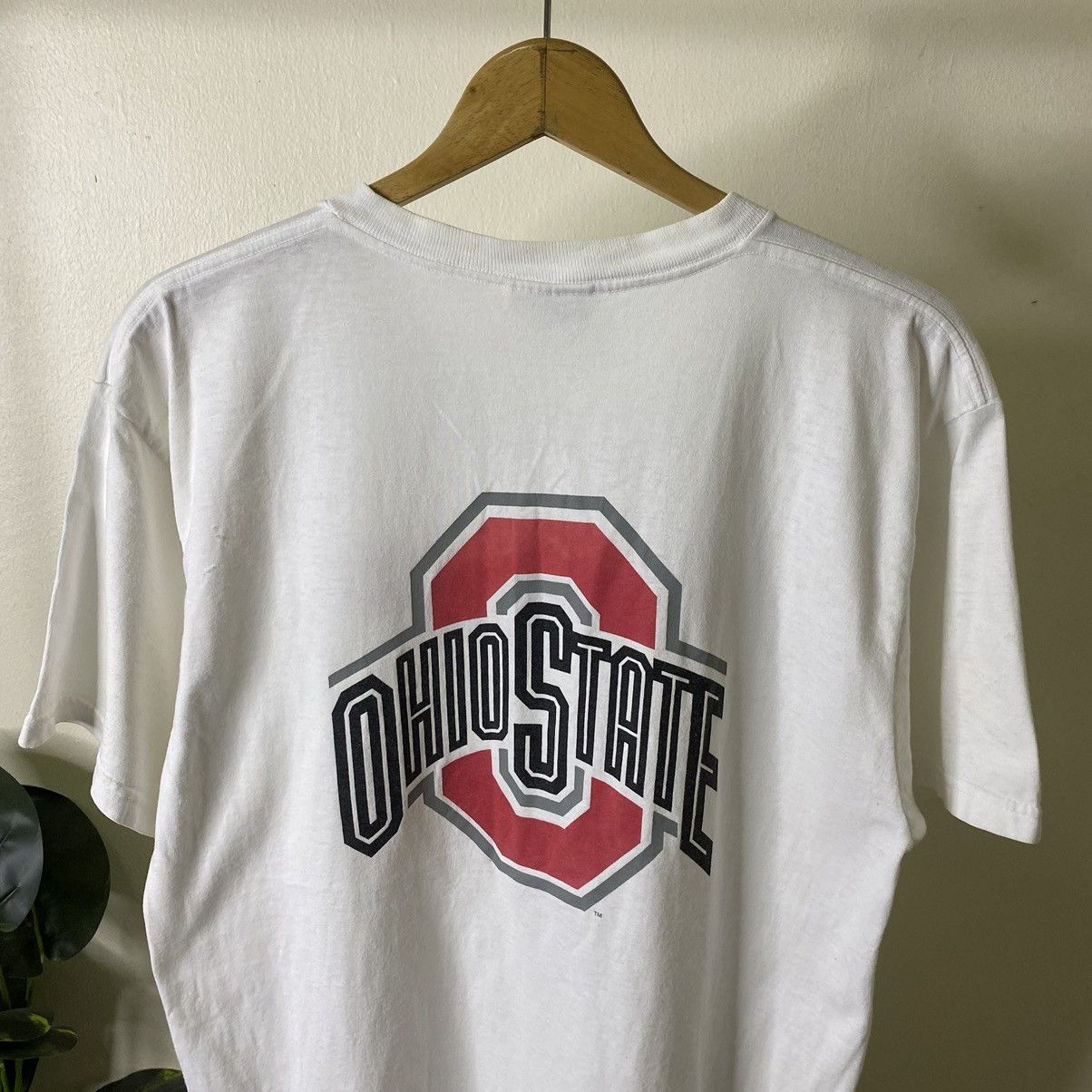 Nike 1990s Nike Center Swoosh Ohio State Buckeyes NFL NCAA Tee Size US L / EU 52-54 / 3 - 7 Thumbnail