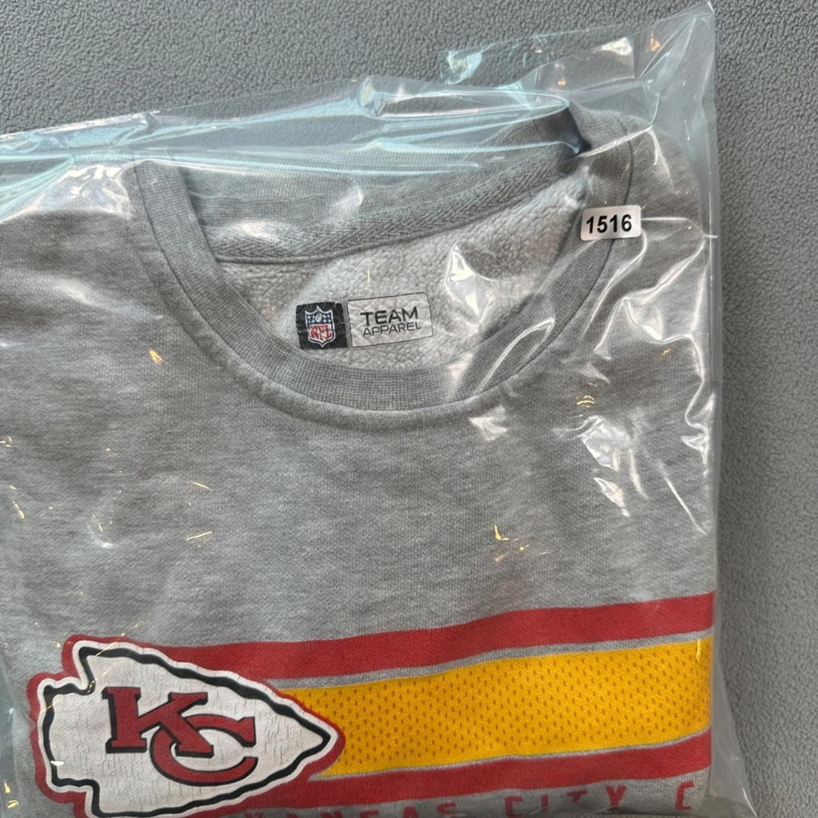 NFL Kansas City Chiefs NFL Team Apparel Crewneck Sweatshirt Mens Size US L / EU 52-54 / 3 - 5 Thumbnail