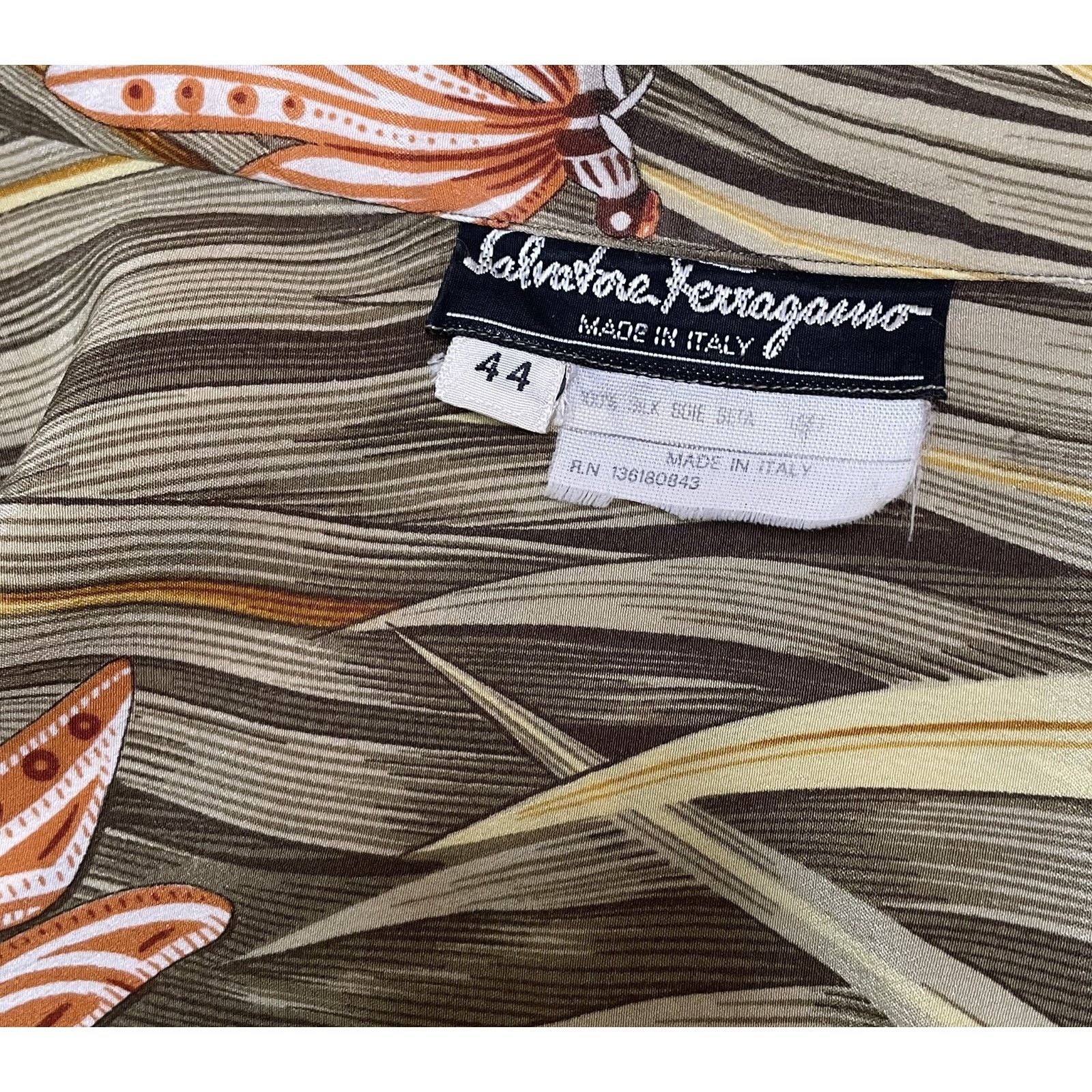 Salvatore Ferragamo Salvatore Ferragamo Wrap Skirt Womens L 10 12 44 Silk Birds Size 34" / US 12 / IT 48 - 15 Thumbnail