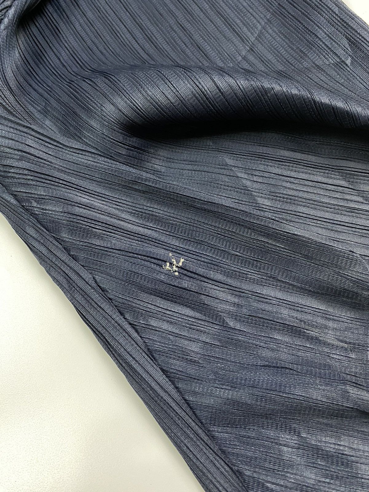 Designer × Issey Miyake × Pleats Please Issey Miyake pleated issey miyake pleatsplease trouser pant lost tag Size US 28 / EU 44 - 7 Thumbnail