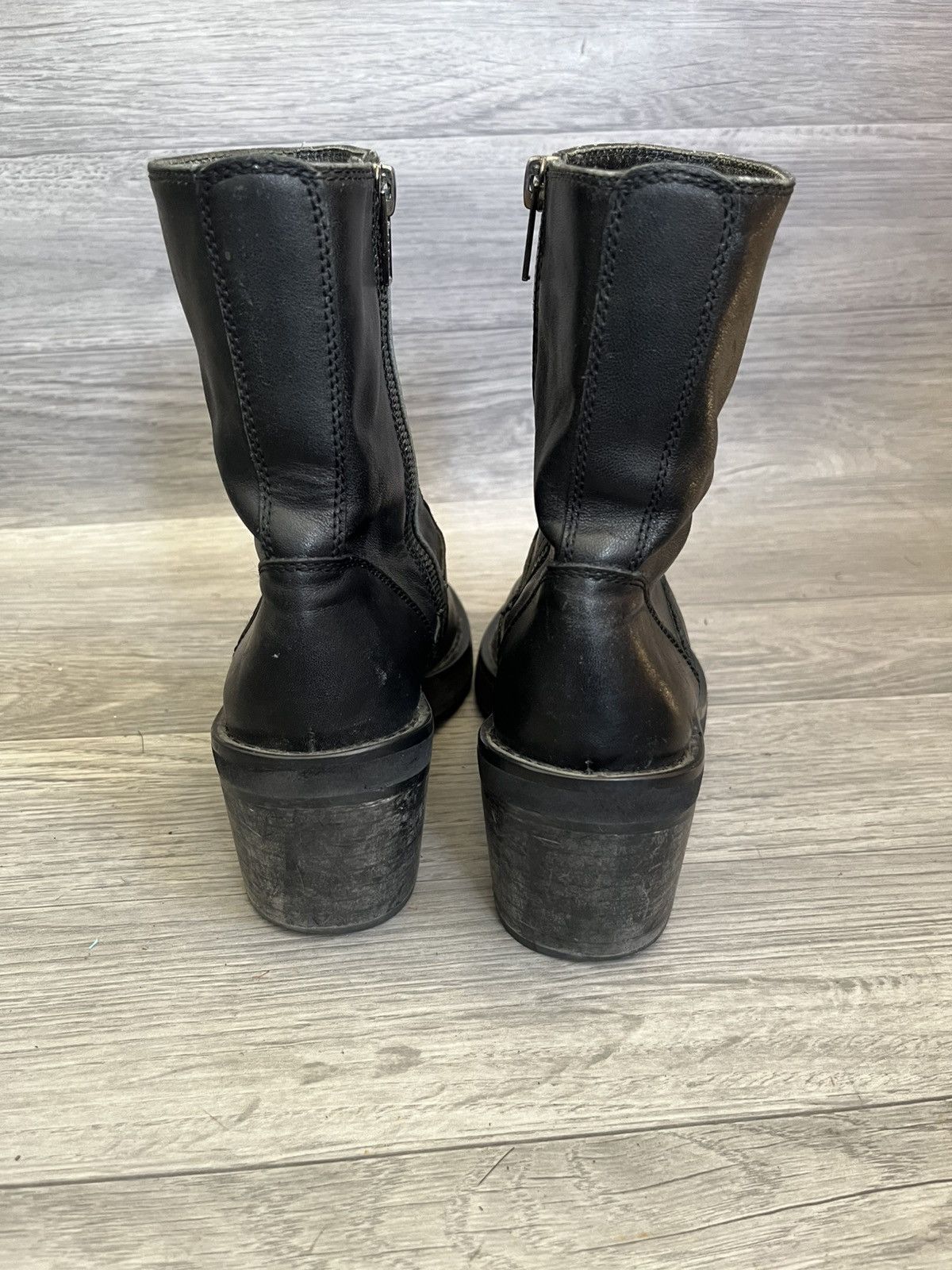 Ann Demeulemeester Ann demeulemeester ankle leather short boots sz 36 Size US 6 / IT 36 - 4 Thumbnail