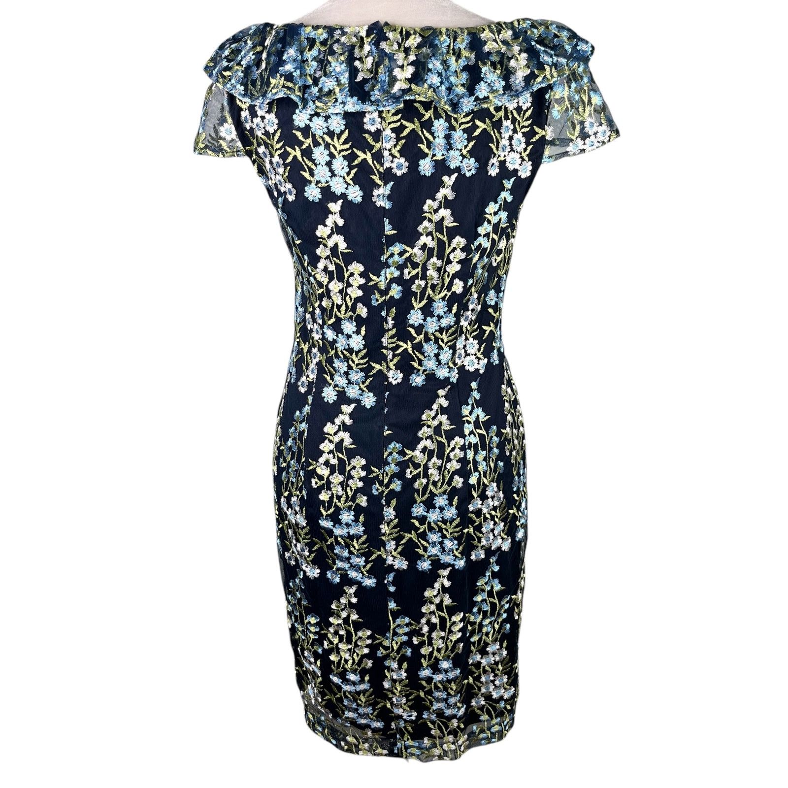 Karl Lagerfeld Karl Lagerfeld Paris Floral Midi Dress Navy Blue 6 Size M / US 6-8 / IT 42-44 - 2 Thumbnail