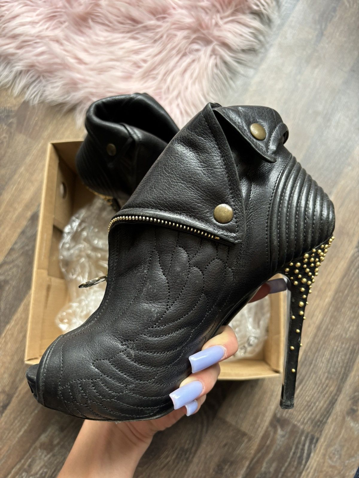 Alexander McQueen × Vintage ALEXANDER MCQUEEN SKULL HEELS LEATHER ARCHIVE SHOES BOOTS Size US 8 / IT 38 - 15 Thumbnail