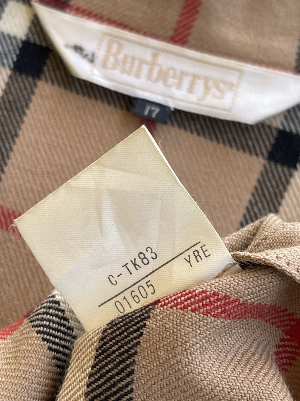 Burberry Oversized Burberrys Nova Checked Wool Vintage Shirt Size L / US 10 / IT 46 - 19 Thumbnail