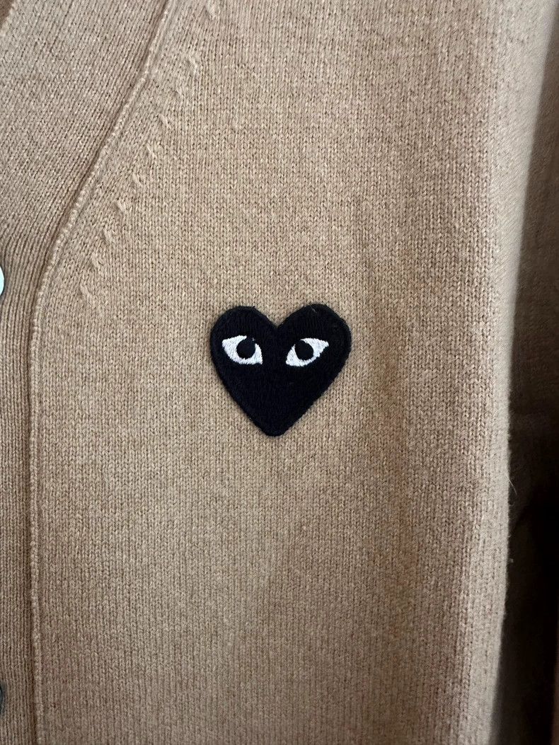 Comme des Garcons Comme Des Garcons Wool Cardigan Camel V-Neck Knit Size US M / EU 48-50 / 2 - 2 Thumbnail