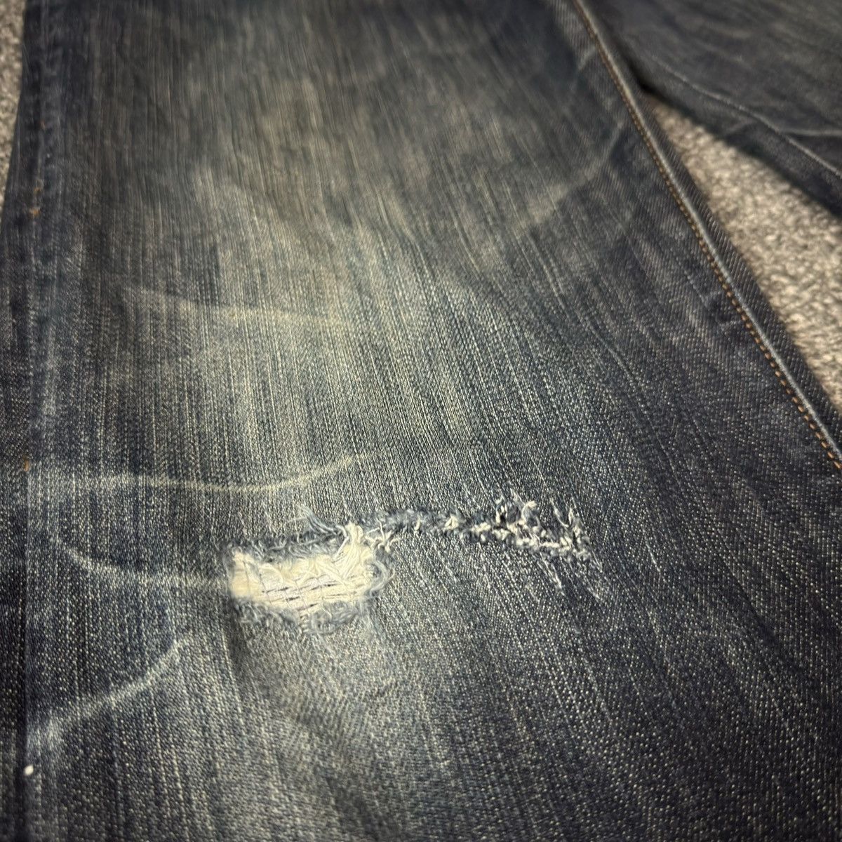 Undercover × Uniqlo Vintage Japanese Uniqlo Distressed Denim Archive Streetwear Size US 31 - 5 Thumbnail
