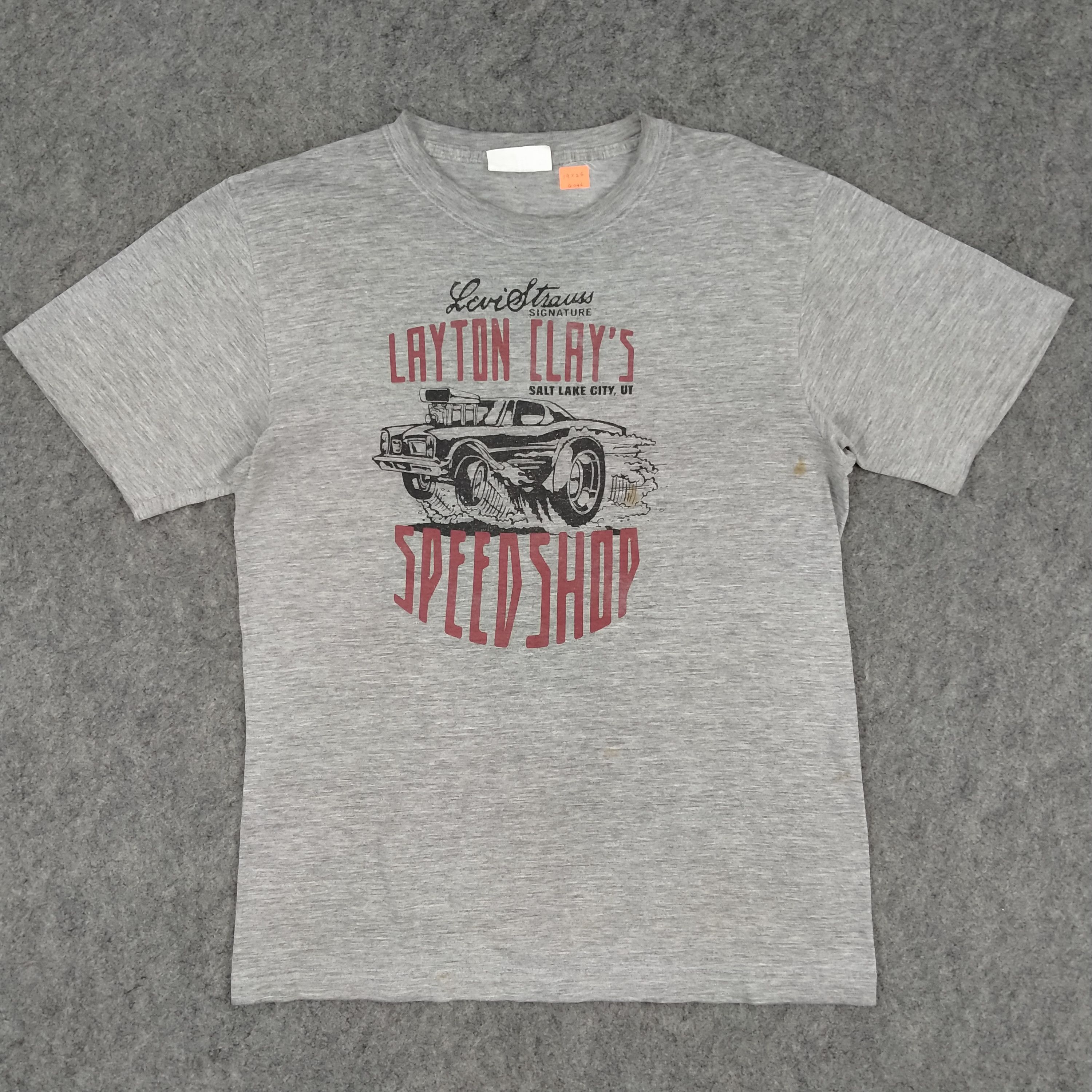 Levi's Vintage Levis Layton Clays Tshirt - G046 Size US M / EU 48-50 / 2 - 1 Thumbnail