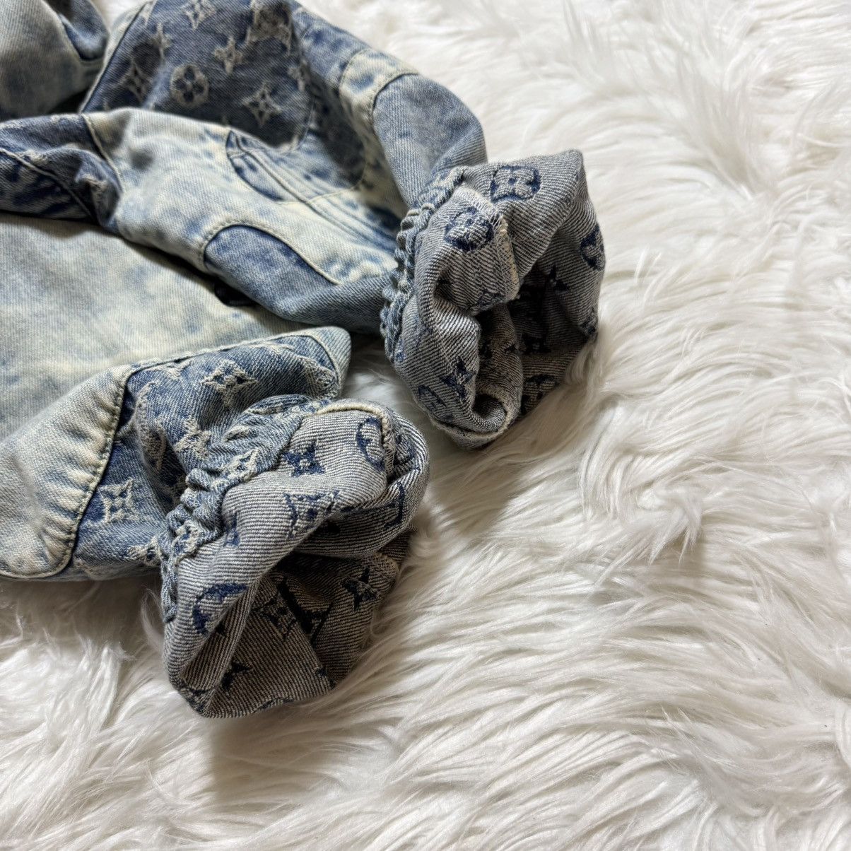 Louis Vuitton 22SS Louis Vuitton x NIGO Monogram Denim Jacket Size US S / EU 44-46 / 1 - 19 Thumbnail