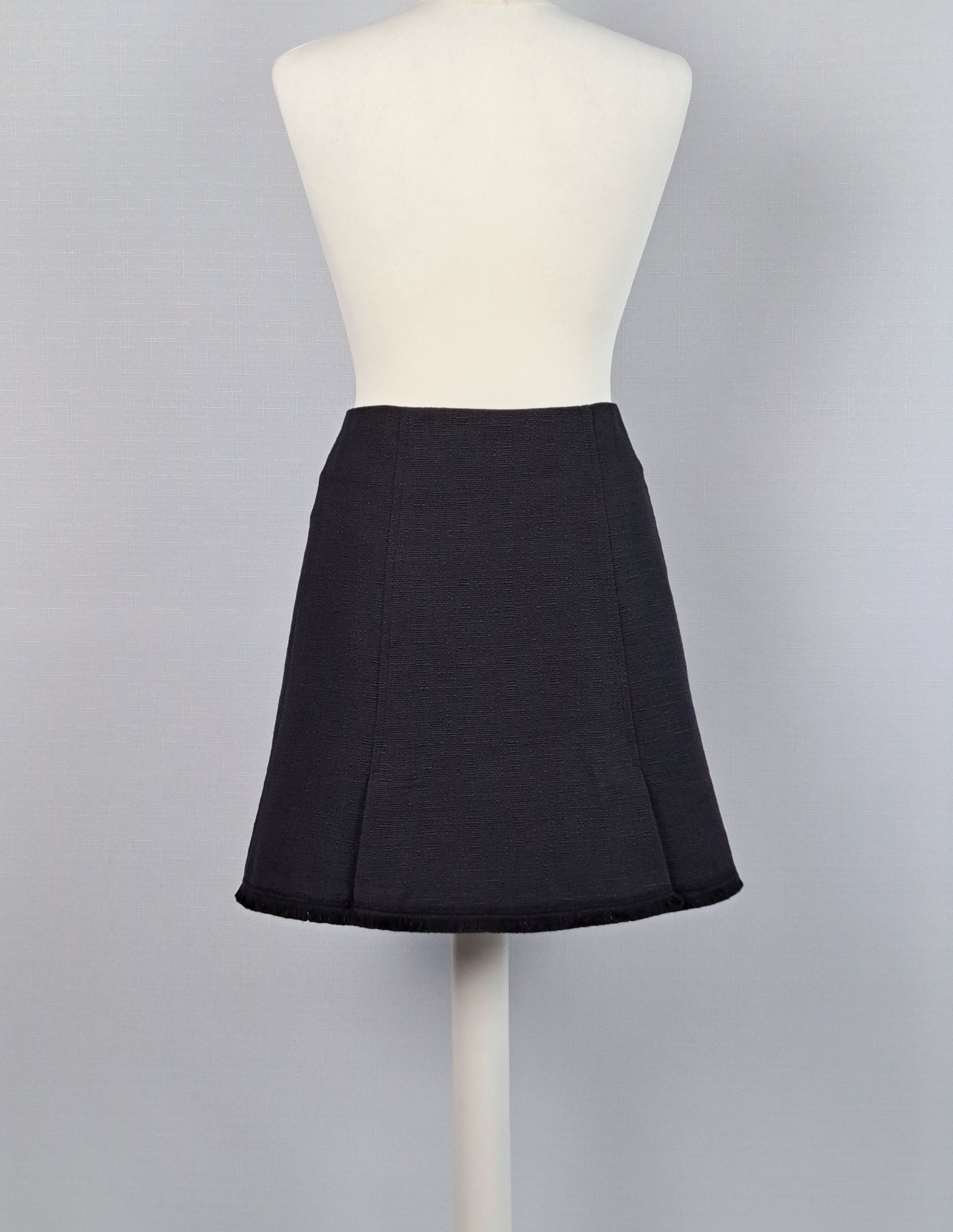A.P.C. A.P.C. black wrap cotton skirt. Size 34 Size 28" / US 6 / IT 42 - 3 Thumbnail