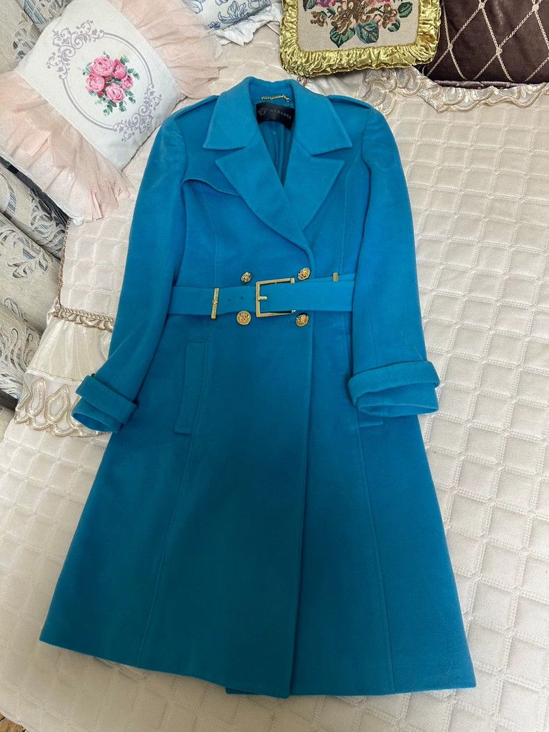 Versace Versace Medusa Gold Button Blue Coat- dmc Size US M / EU 48-50 / 2 - 1 Thumbnail