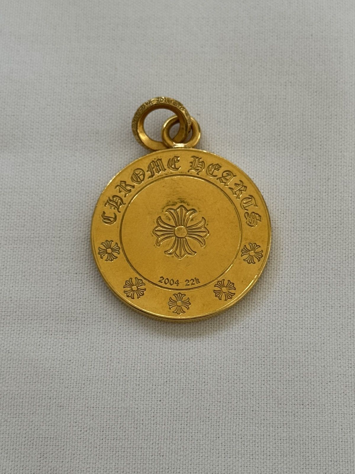Chrome Hearts 22K GOLD DIAMOND DAGGER ROUND PENDANT Size ONE SIZE - 6 Thumbnail