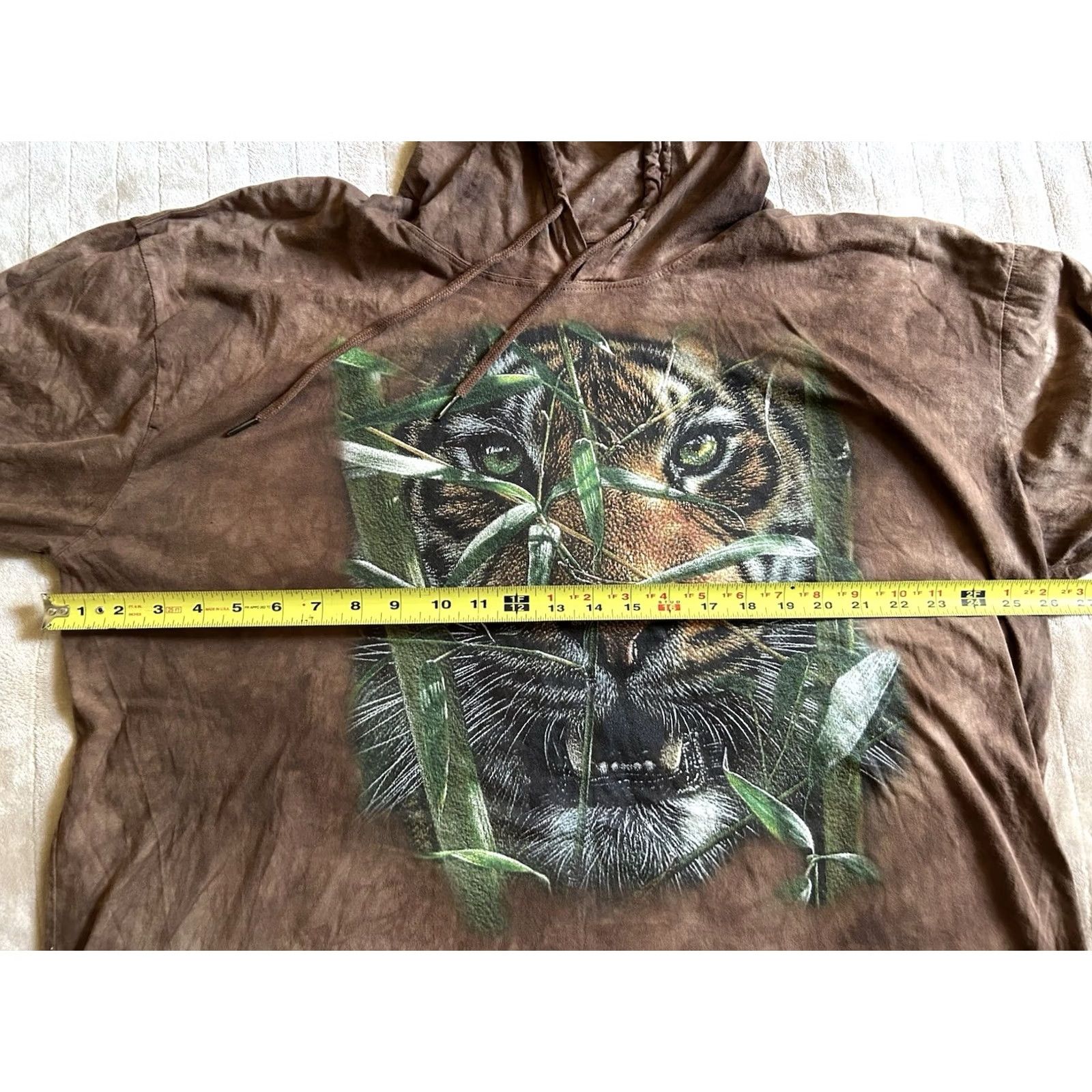 The Mountain The Mountain Hungry Eyes Hooded Light Weight Long Sleeve Shirt Size 2XL NWT Size XXL / US 16-18 / IT 52-54 - 5 Thumbnail