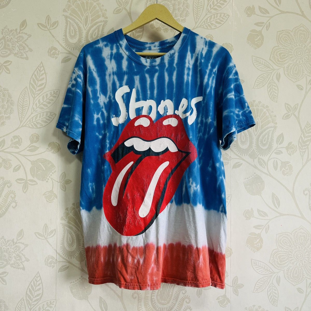 Band Tees × The Rolling Stones The Rolling Stones Concert Tour 2019 Big Logo Tie Dye TShirt Size US M / EU 48-50 / 2 - 3 Thumbnail