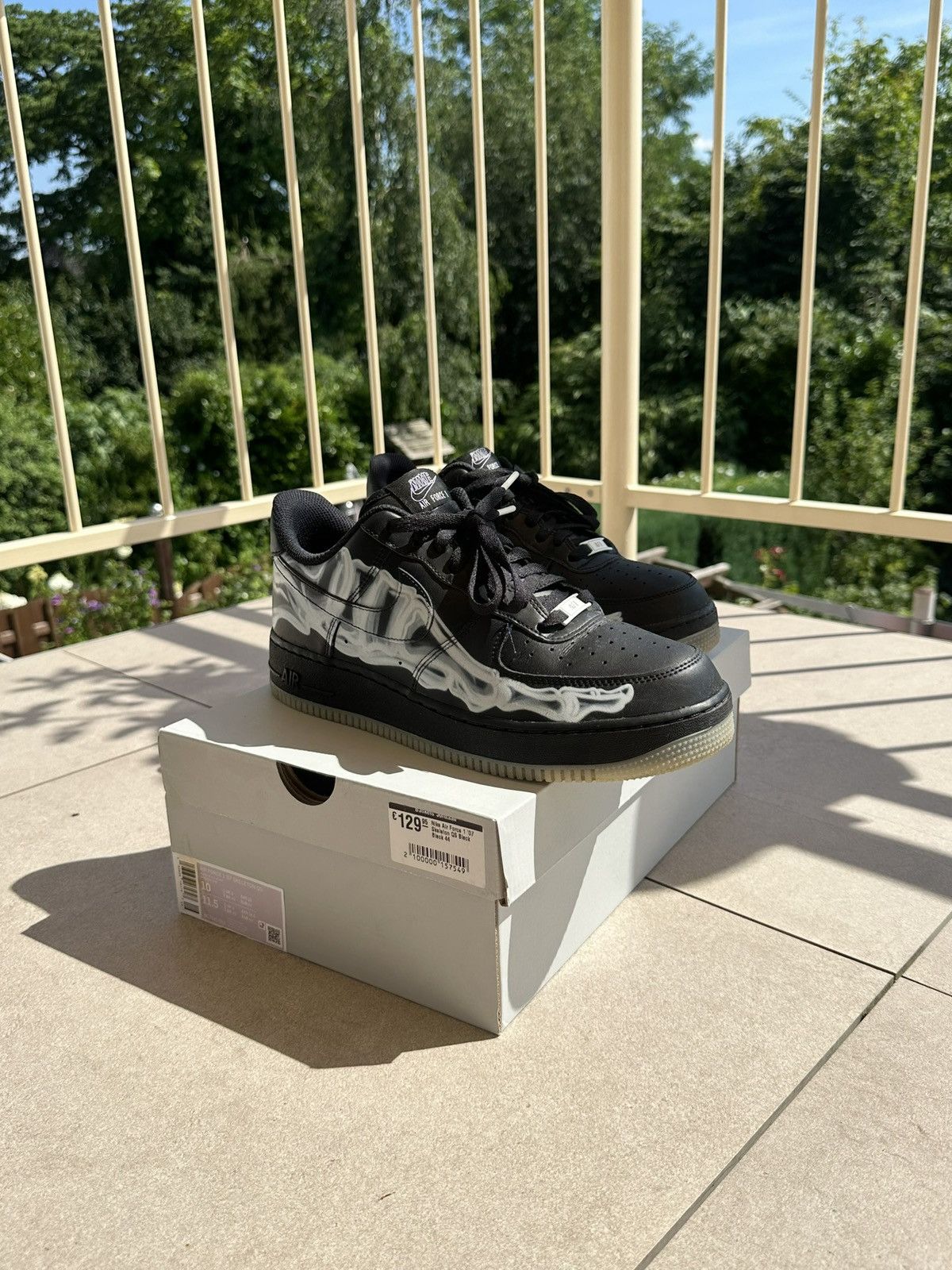 Nike Nike Air Force 1, Skeleton (Halloween 2019) Size US 9 / EU 42 - 3 Thumbnail