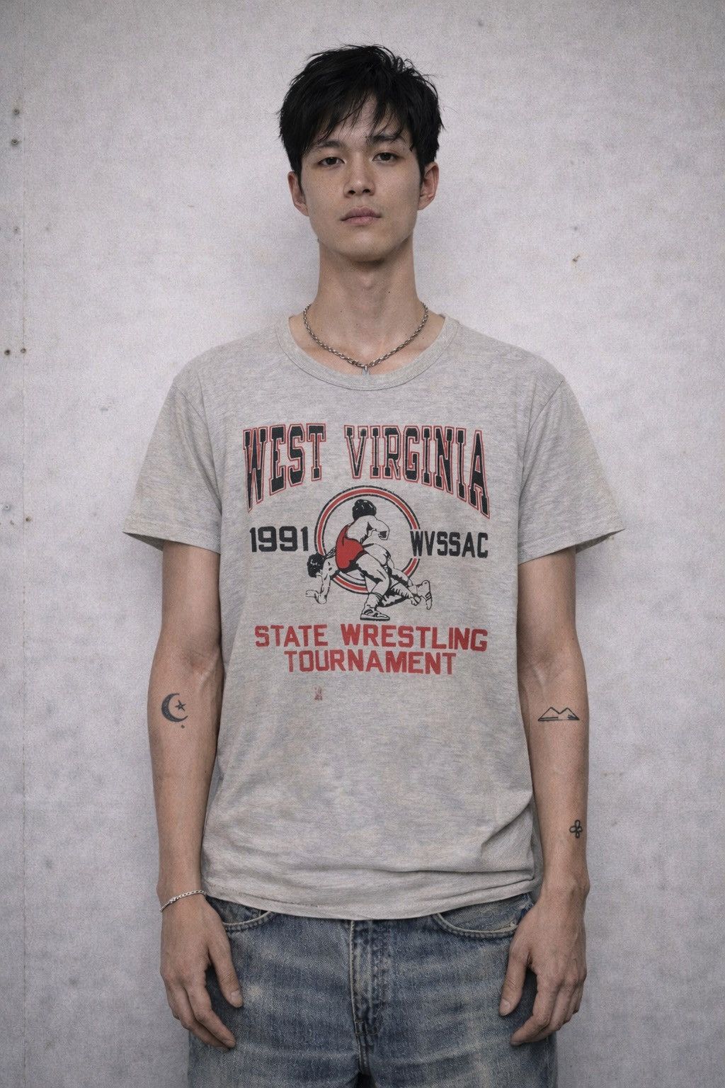 Vintage Vintage Thrashed West Virginia Wrestling Tee Size US XL / EU 56 / 4 - 7 Thumbnail