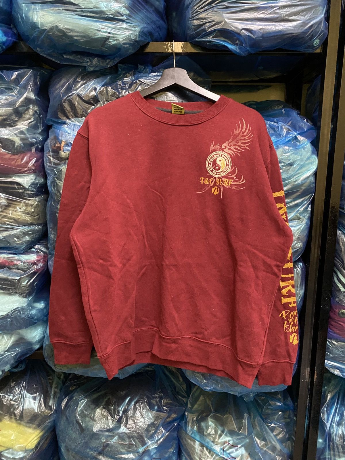 Vintage Vintage Y2K T&C Surf Hawaii Maroon Sweatshirt Crewneck Size US L / EU 52-54 / 3 - 2 Thumbnail
