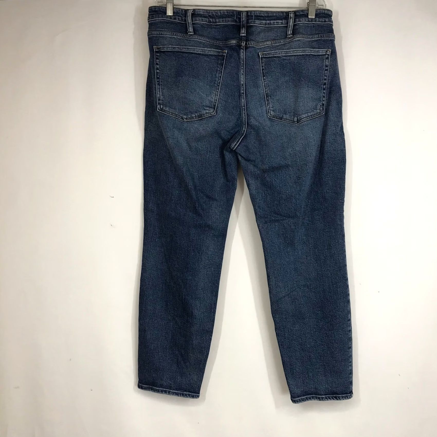 Silver Jeans Co. VINTAGE? No — Silver Jeans Co. Women's Mid Rise Straight Leg Jeans Medium Wash 18P Jeans Women Size 40" / US 18 - 4 Thumbnail