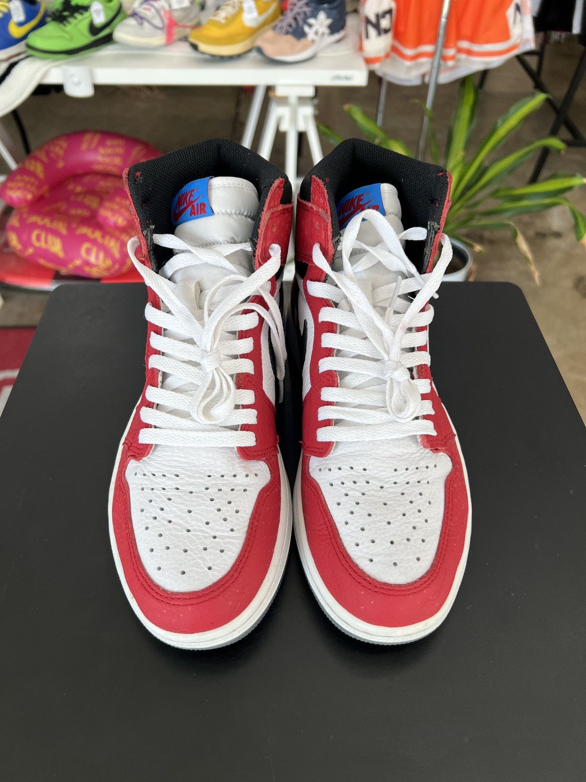 Jordan Brand × Nike Air Jordan 1 Retro High Spider-Man Origin Story Sz. 9 (2018) Size US 9 / EU 42 - 2 Thumbnail