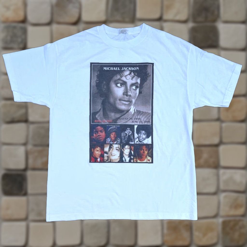 Vintage VINTAGE Michael Jackson Life Tribute Memorial T-shirt 1958-2009 XL White Mens T-Shirt Music 2000s 1958-2009 Vintage Size US XL / EU 56 / 4 - 1 Thumbnail