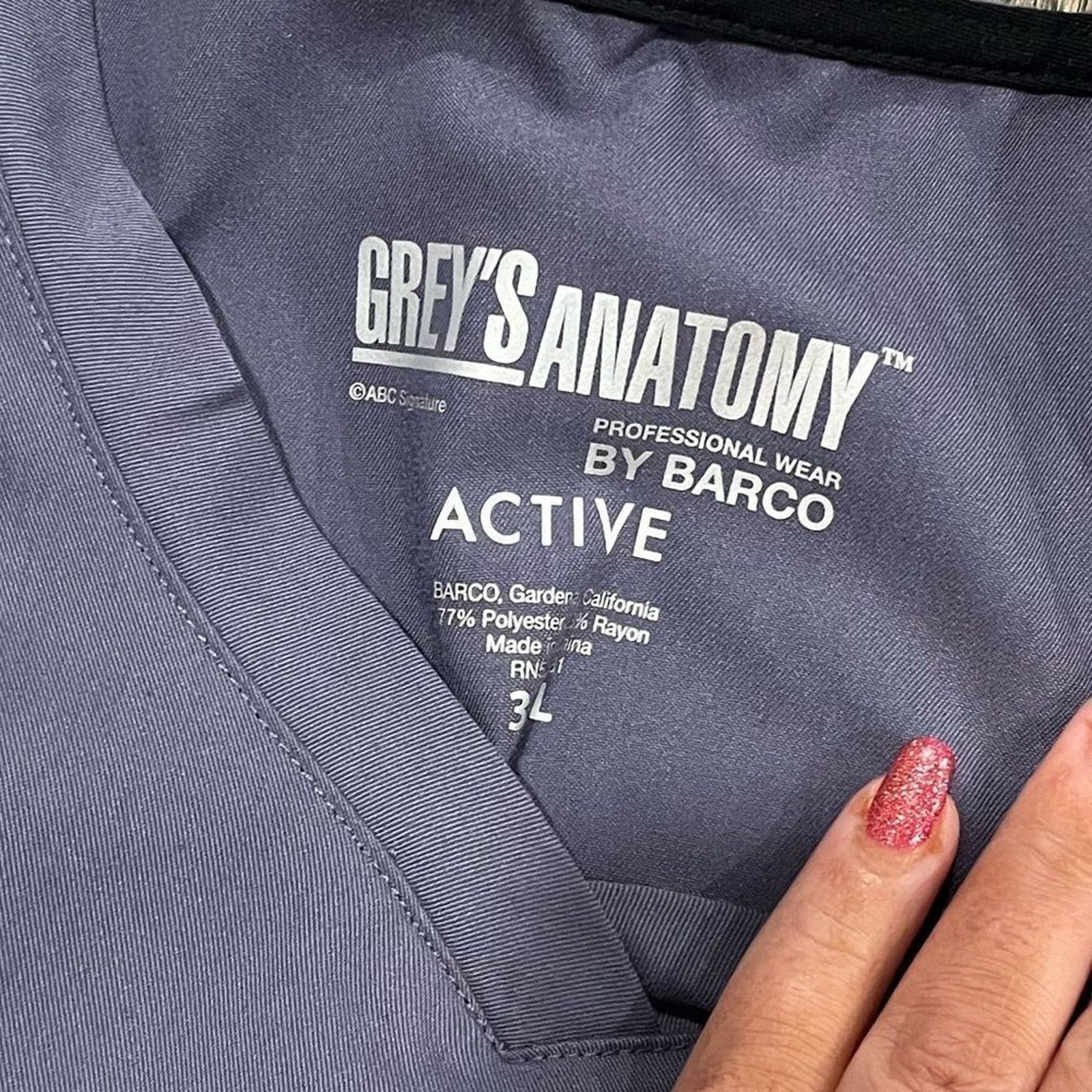 & Other Stories Greys Anatomy Gray V-Neck Short Sleeve Scrub Top Size 3XL Size 3XL / US 20-22 - 4 Thumbnail