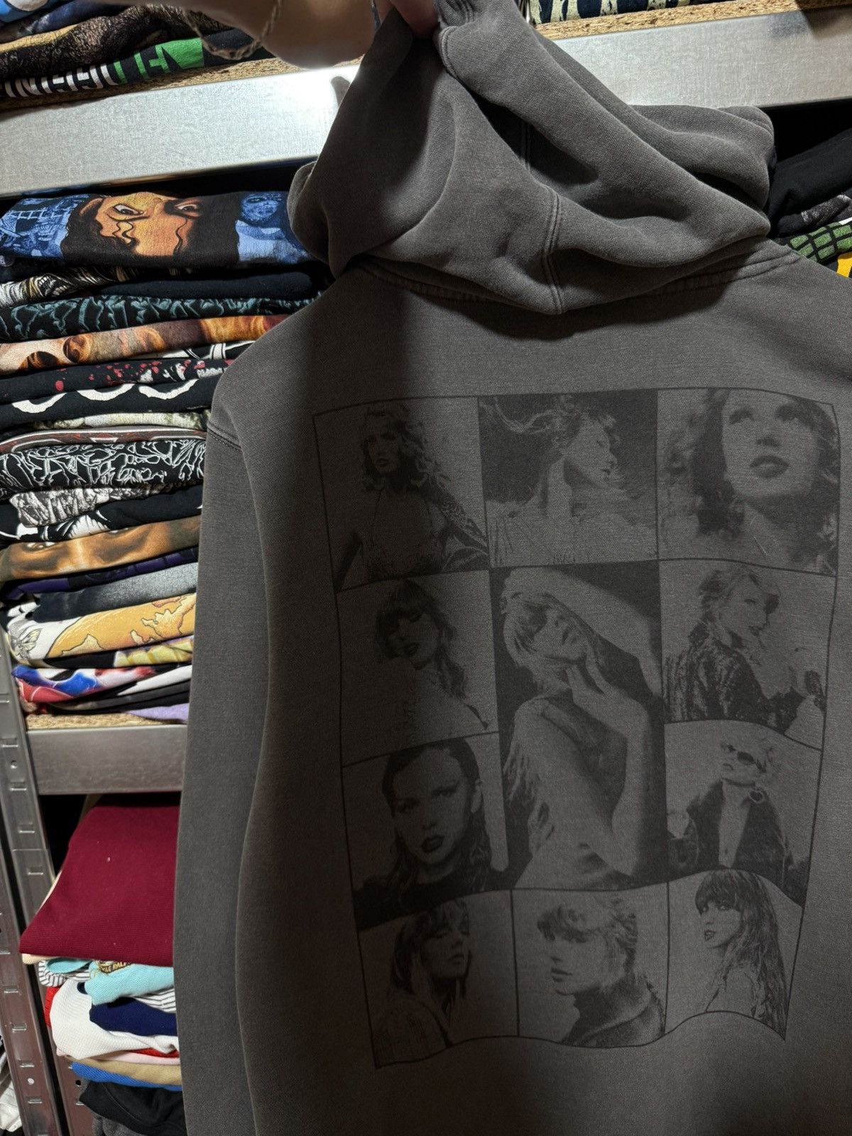 Band Tees × Rap Tees Vintage Taylor Swift The Eras Tour 2023 Hoodie Y2K Hype Size US M / EU 48-50 / 2 - 4 Thumbnail