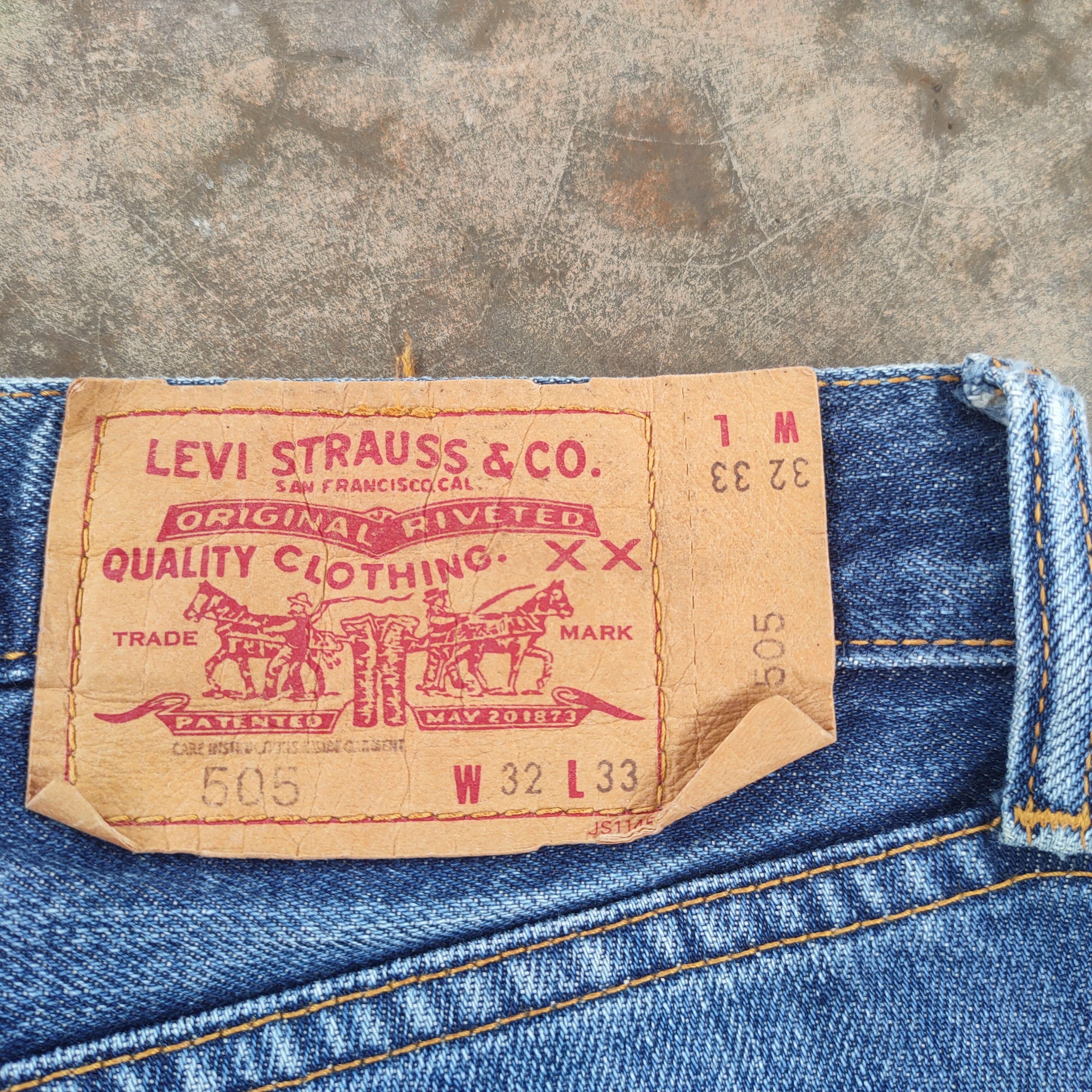 Levi's Vintage Clothing W33 VINTAGE LEVI'S 505 FADED RIPPED JEANS DENIM PANTS Size US 33 - 14 Thumbnail