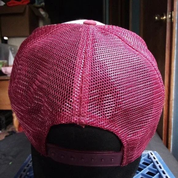 Other Deadstock Vintage Harolds Club Reno Snap Trucker Hat Cap Size ONE SIZE - 4 Thumbnail